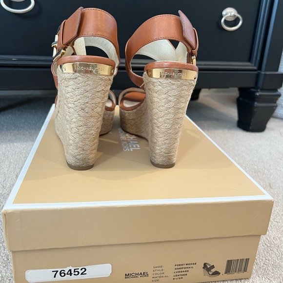 Michael Kors Posey Wedge Size 8.5 - Picture 8 of 11